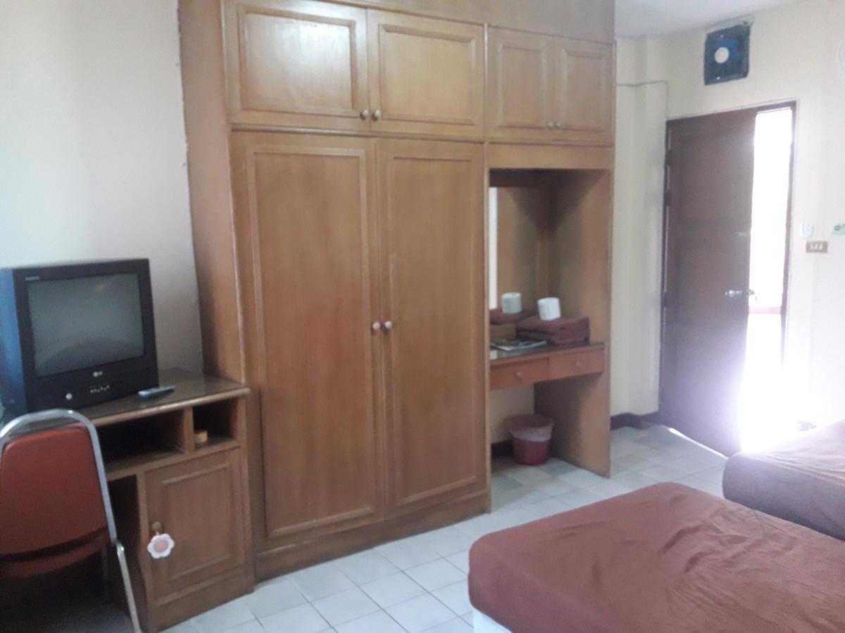 Inter Inn Hotel Chiang Mai Exteriör bild